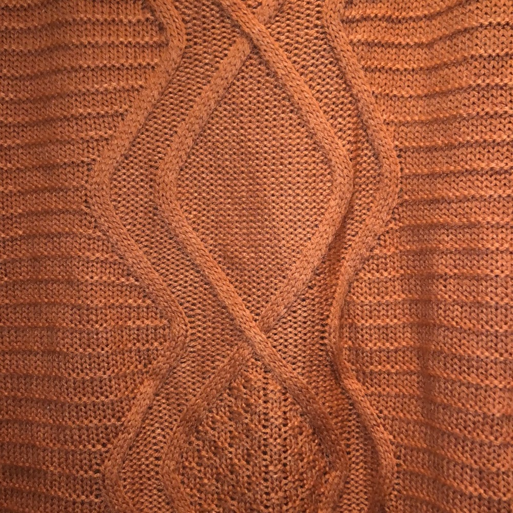 Rose Sweater - Picture 3 of 6
